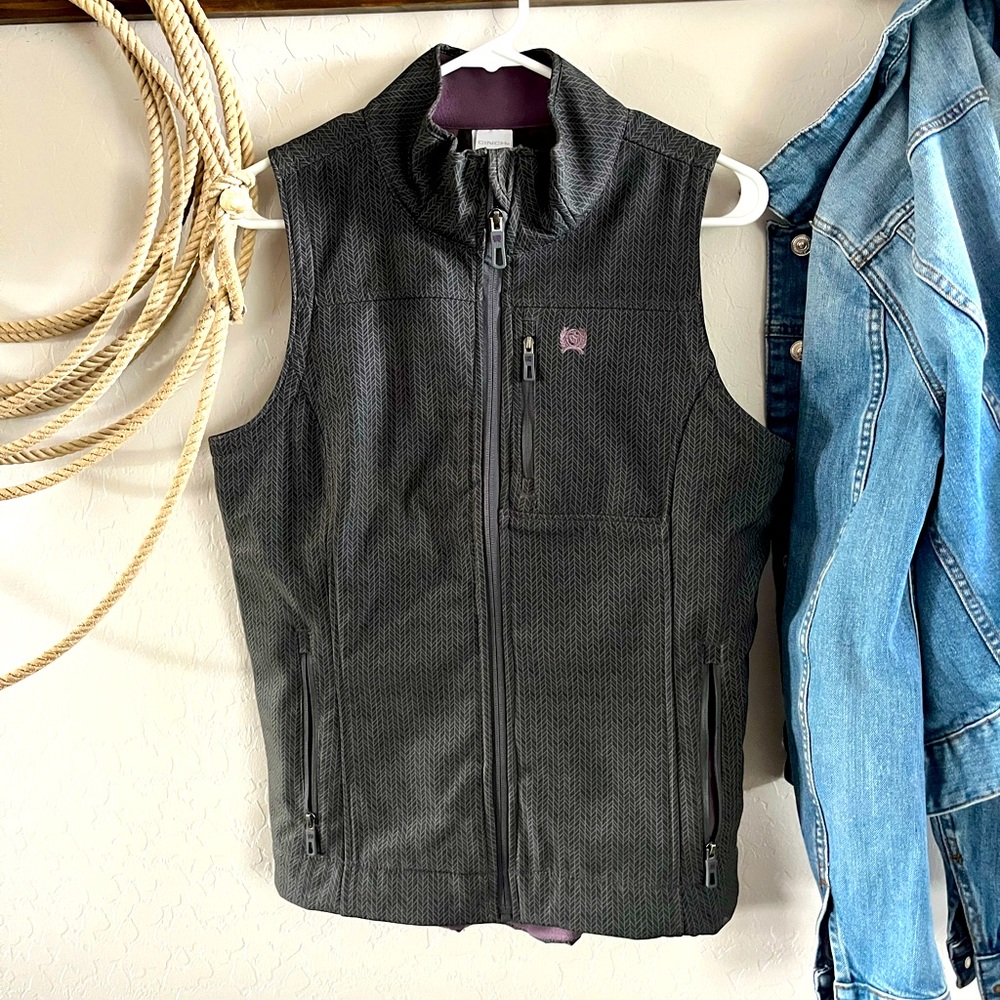 Women’s Cinch concealed carry vest